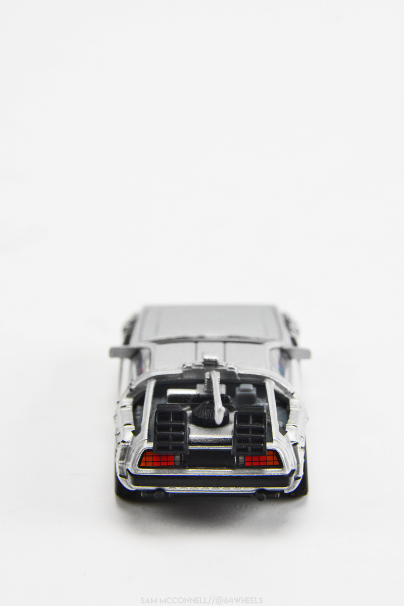 Illustration for article titled Future Friday with the Malibu BTTF Delorean